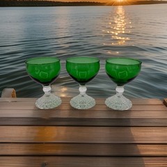 3 Vintage 1950’s Anchor Hocking FOREST GREEN BUBBLE Foot LIQUOR COCKTAIL GLASSES