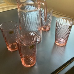 ARCOROC CRISTAL Rosaline Pink Pitcher and 4 Glasses France Swirl Pattern