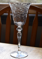 Newton Crystal Bridal Rose Cut Glass Wine or Water Goblet 8 5/8″ Vintage