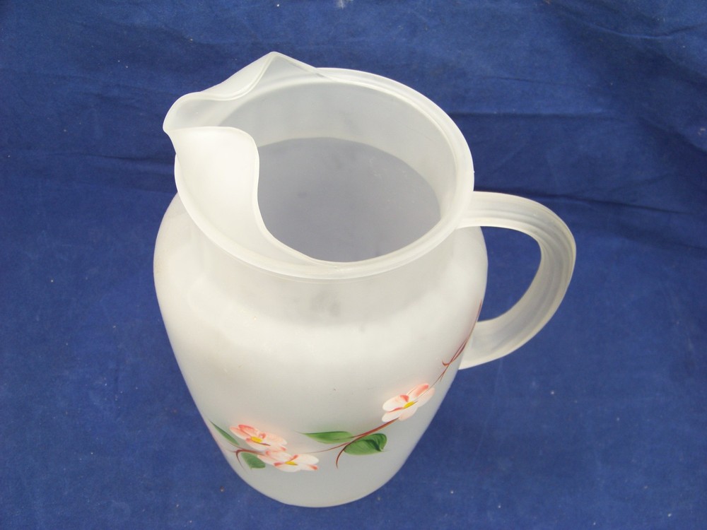vintage Hazel-Atlas «Dogwood Flower» Frosted Glass Pitcher and 6 Glasses Set