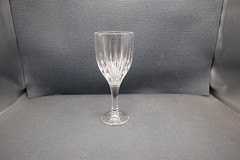 Mikasa Crystal Revel Pattern Water Goblet 8″