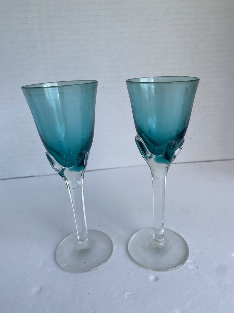 Vintage Teal Flute Glasses With Clear Tulip Stem 5 1/2 Inches Tall ￼