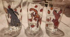 VINTAGE SET OF 3 WINNIE THE POOH ANCHOR HOCKING GLASSES 1970s 9OZ 4.5″ x 2.5″