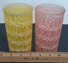 Set of 2 50s Rubber Spaghetti String Glass Tumbler MCM Beverage Cup 12oz Vintage