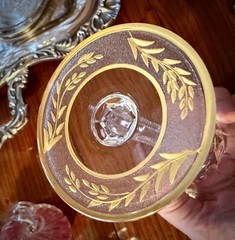 Val St Lambert Cambrai D’Or Clear – Frosted Trim Wine Glass 6″ tall EXCELLENT