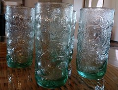4 Vintage Libby Orchard Fruit Embossed Spanish Green Glass Tumblers 6” Tall