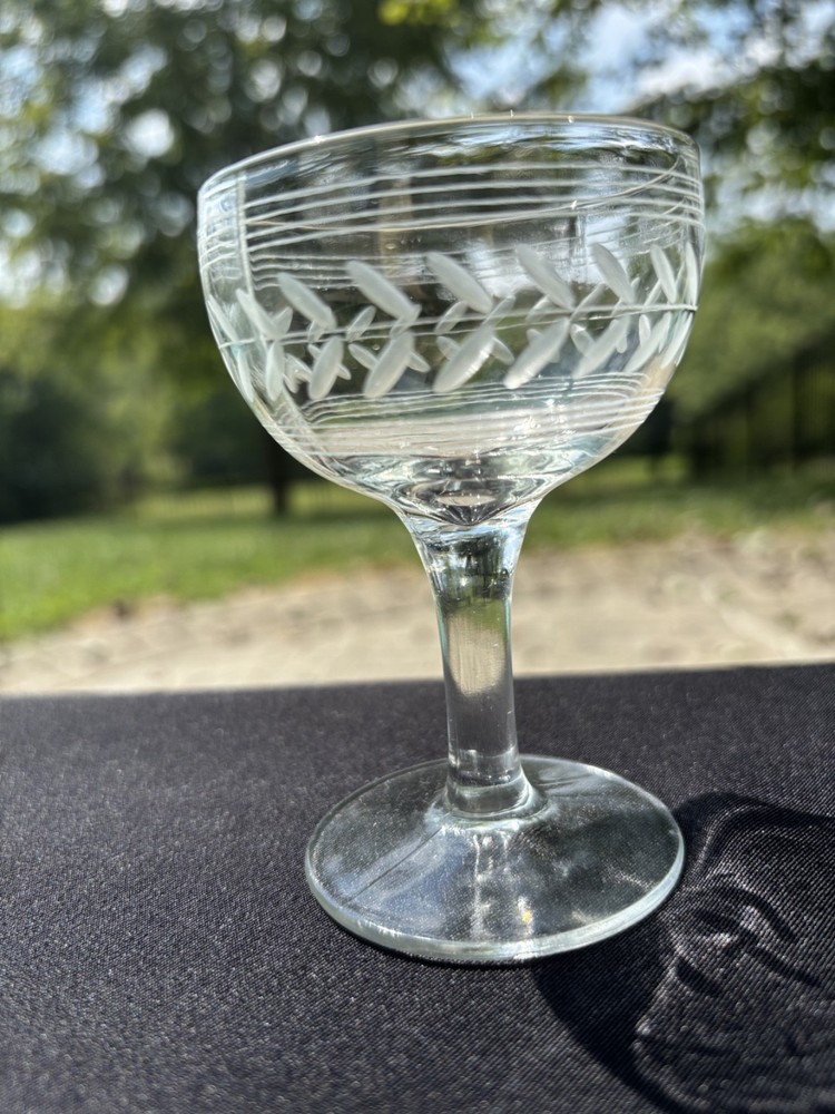 Anchor Hocking Clear Cut AHC55 Laurel Leaf Lines 3 3/4″ Liquor Cocktail Stem VGC
