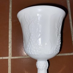 Vintage Indiana Glass Harvest Grape Milk Glass #3618
