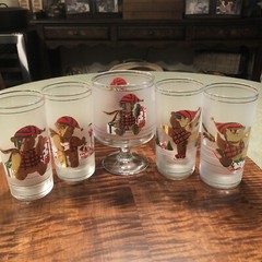 4 Frosted Culver 22kt Gold Holiday Yule Bear Highballs & Cookie Jar No Lid. EUC