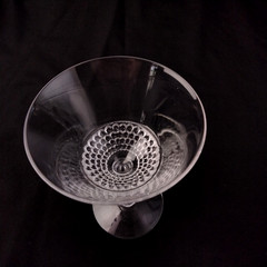 Duncan Miller Teardrop pattern Clear Glass – 3 Cocktail Glasses