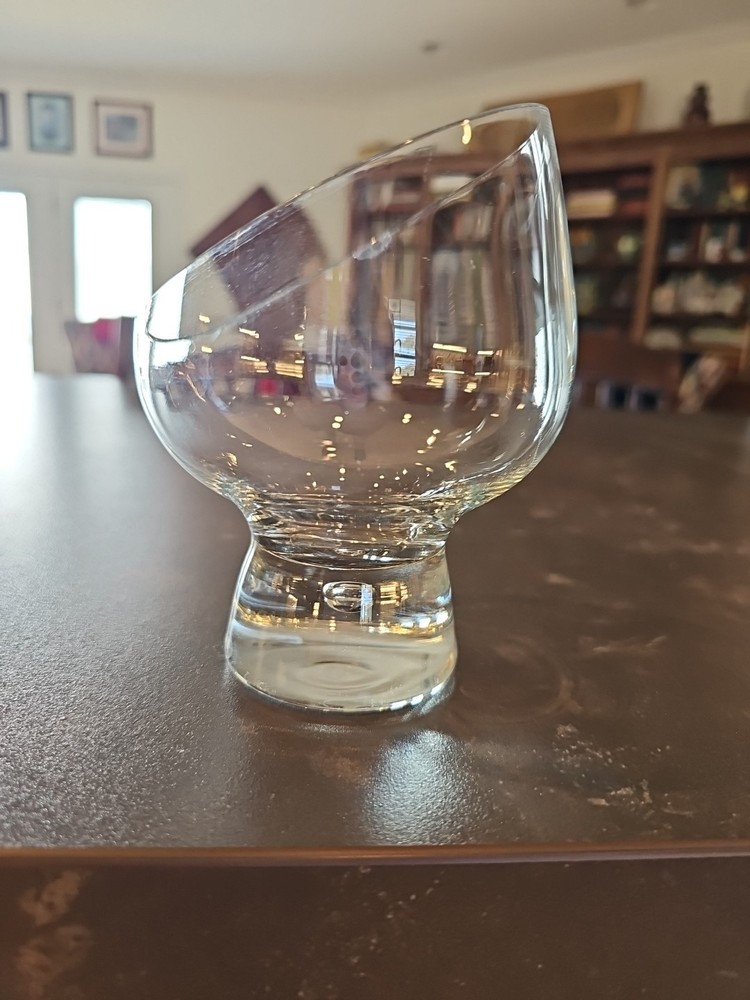 Kosta Boda Sweden Pippa Controlled BUBBLE Slanted 5 1/2″ Whiskey Glass