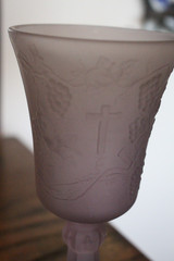Tiara Indiana Glass Purple Satin Last Supper Chalice Goblet 7″