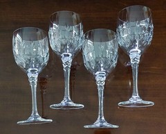 Mikasa Westminster 8 5/8″ Wine Glasses Set Of 4 Cut Dots & Fans Multi-sided Stem