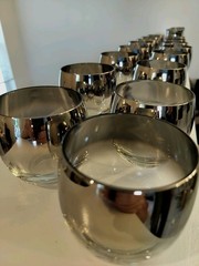 Queen’s Lusterware Silver Fade MCM Barware 24pc Roly Poly Shrimp Glasses