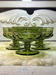 Vintage Set Of 5 Color Crown Green by COLONY Champagne/Tall Sherbet Glasses
