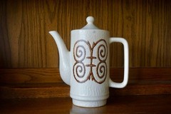 Japanese Ceramic Cream Coffee Pot Set: 70’s Butterfly Scroll Design