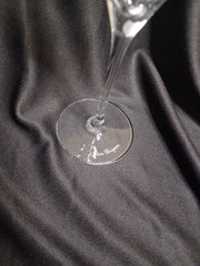 Signed DOM PERIGNON Crystal Etched SHIELD LOGO 9 1/8″ CHAMPAGNE FLUTES Set Of 2
