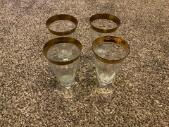 Elegant Glassware dessert/ Drink Gold Encrusted Rim Mid Century Vintage -6 1/4”
