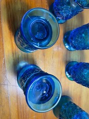 6 – Blue Daisy & Button Glass Tumblers 3 3/4″ Tall (L. E. Smith?)