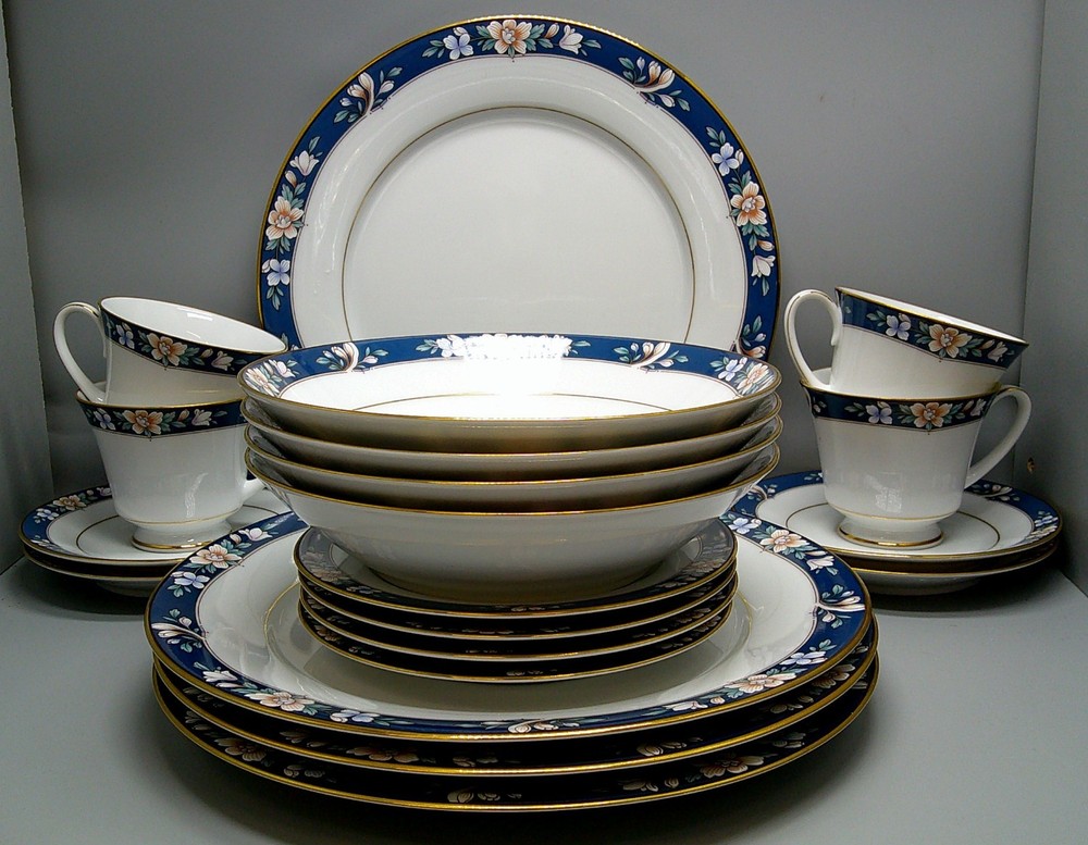 Noritake Prescott 3880 20-piece Set for FOUR