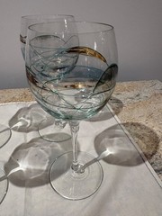 Set of 4 Contemporary Art Glass Wine Goblets. Hand-decorated with applied green