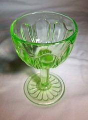 HOCKING GLASS CO. COLONIAL KNIFE & FORK GREEN 4″ TALL 3-OUNCE COCKTAIL GOBLET!