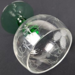 Austrian 4 oz Roemer Emerald Green 3 Bubble Stem Wine Glass Etched Grape 4.25″