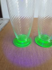 2 VINTAGE SPIRAL/SWIRL OPTIC CLEAR & URANIUM GREEN TUMBLERS
