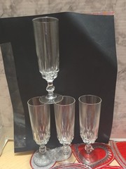 Set Of 4 Cristal D’arques Vertical Design Knob Stem Fluted Champagne 🥂