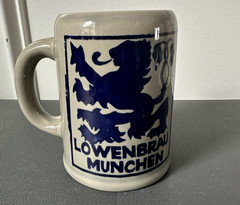 Vintage Lowenbrau Munich German Beer Stein Mug Ceramic Blue Lion 5.5″ Barware