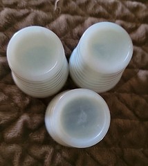 3 Vtg Akro Agate Tiered Milk Glass Shot Glasses/Child Size Tumblers 2″Tall