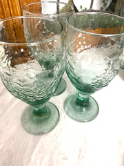Vintage Libbey Orchard Fruit Spanish Green Glass 7” Water Goblet, 3 pc set 12 oz