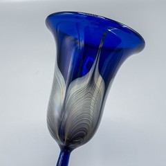 Steven Correia Pulled Feather Blue Iridescent Wine Water Goblet Glass 9 7/8″H