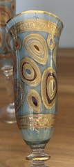 Set of 2 VIETRI Regalia Aqua Champagne Flutes Hand Painted 14K Gold Italy