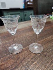 Etched Stemmed Small Wine Glasses (2) Cordial Liqueur champagne glasses 4″