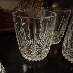 Set of 4 Clear Cut Glass Rocks Glasses, Starburst Pattern, Round, Glossy Finish