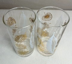 Set of 7 Vintage Mid Century Modern White & Gold Leaf Highball Glasses Tumblers