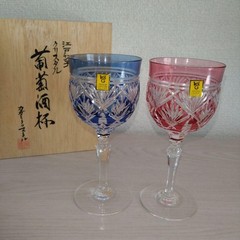 Kagami Crystal Edo Kiriko Pair Wine Glasses Blue Red With Wooden Box UNUSED