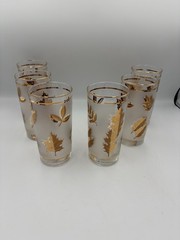 6 Vintage Mid-Century Frosted Gold Leaves Glasses Tumblers 5 1/2” Tall 12 Oz