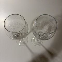 2 Pier 1 Reflections Crackle Glass Clear Wine Glasses 9.25″ Tall VGC