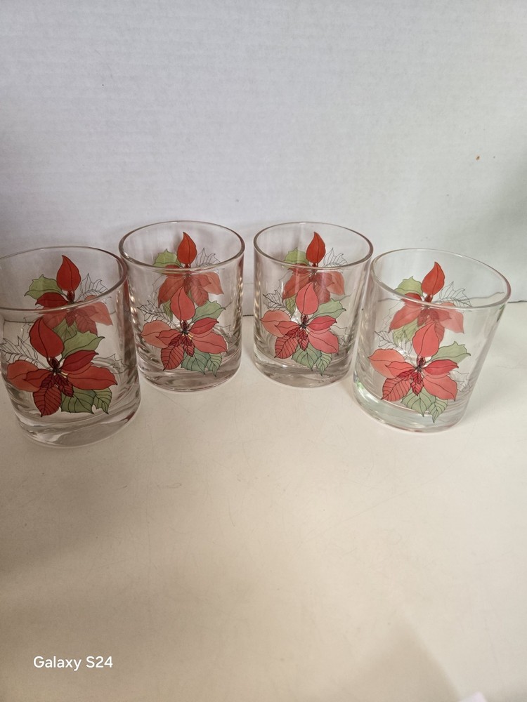 Vintage CRISTAL PORTUGAL Poinsettia Old – Fashioned Glasses- Set Of (4)