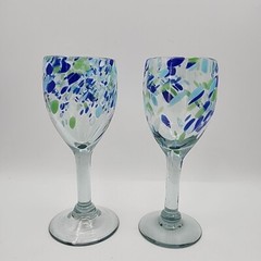 2 Hand Blown Art Glass Blue Aqua And Green Wine Glasses 8″ Festive Beach