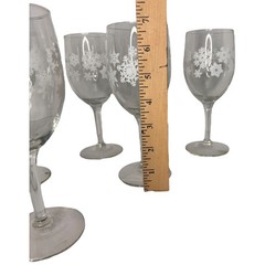 White Snowflake Winter Christmas Wine Goblet Glass Stemware Set Of 5 READ