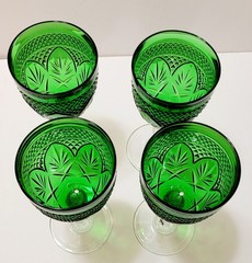 4 – Cristal D’Arques Durand Emerald Green Cristal D’Arques Wine Water Glasses