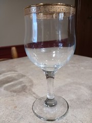 Vintage Circleware Crystal Wine Glasses 24K Gold Banded 6.75″ tall