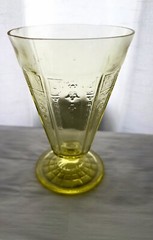 1931 Anchor Hocking Topaz Princess Yellow Depression Glass 5 1/2″ Footed Tumbler