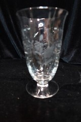 Etched Flowers and Leaves 3 Footed Iced Tea Tumblers 5 1/2″