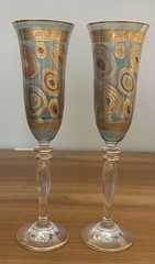 Set of 2 VIETRI Regalia Aqua Champagne Flutes Hand Painted 14K Gold Italy