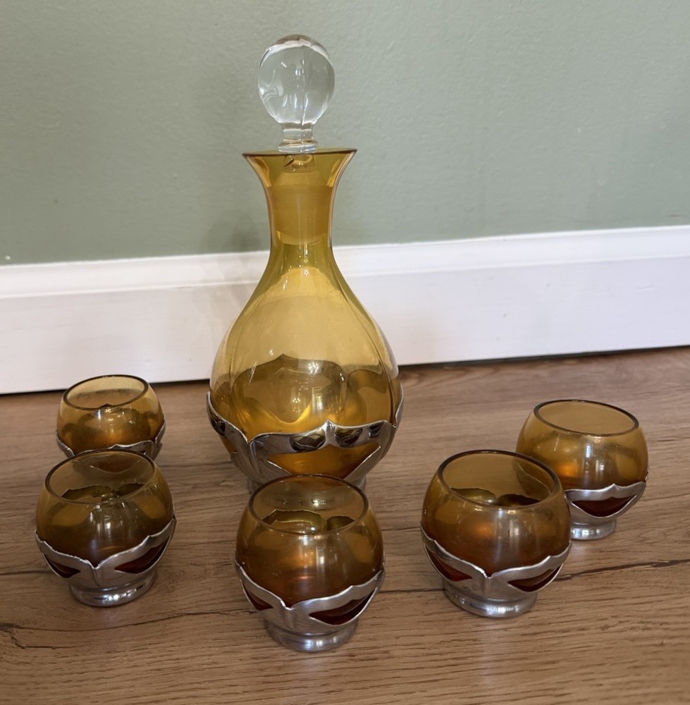 Art Deco American Cambridge & Farberware Decanter Set with 5 Glasses-Small Chip