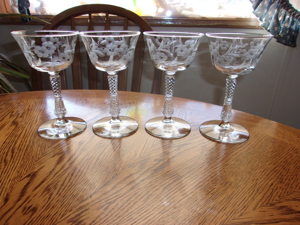 Champagne 6 Oz Rock Sharpe Debut Etched Floral Cut Blown Fancy Stem – Set of 4